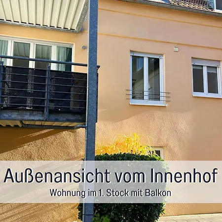 Staywest52 - Balkon, Wlan, Parkplatz 아파트